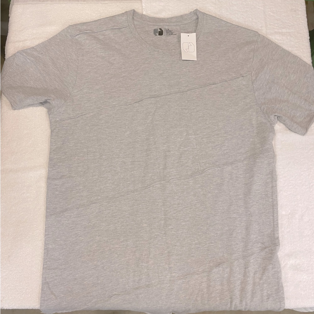NEW men’s size L gray shirt sleeve shirt